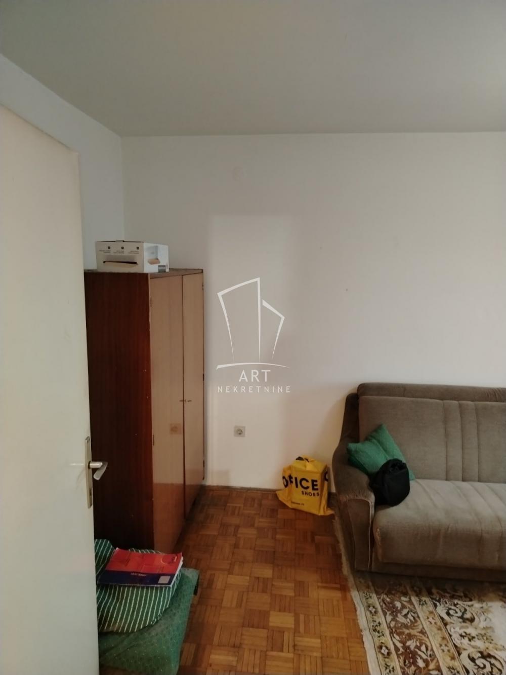 Glavna slika -22. oktobra, Dvosoban stan na prodaju, 58m2, 215.000€