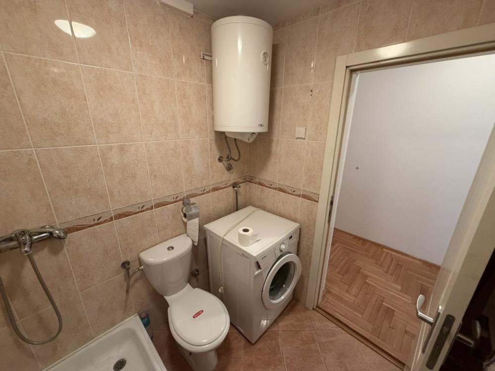 Slika 9 - Četvorosoban stan za izdavanje, 800€