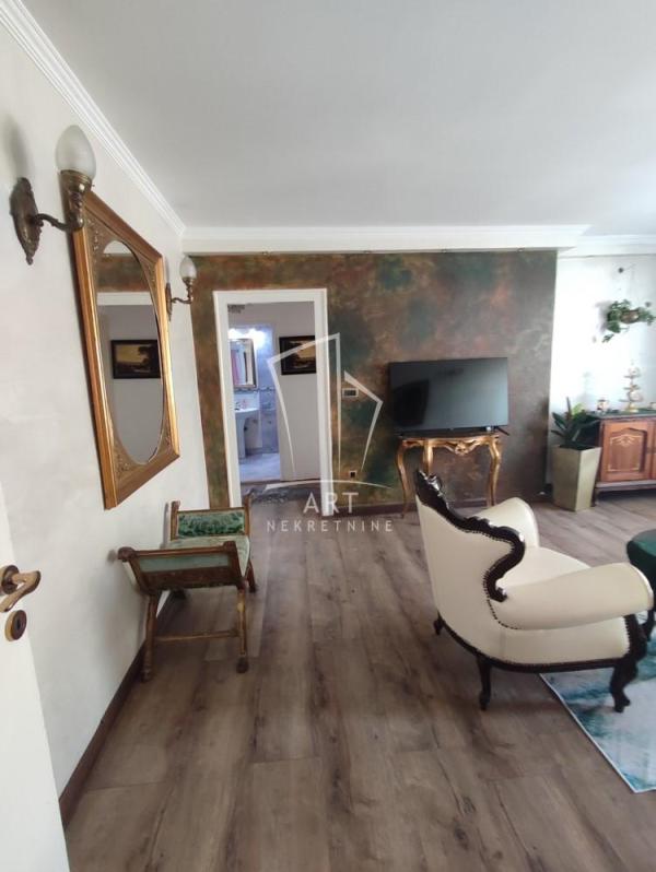 Slika 1 - Cara Nikolaja II, Trosoban stan za izdavanje, 72m2, 1.100€