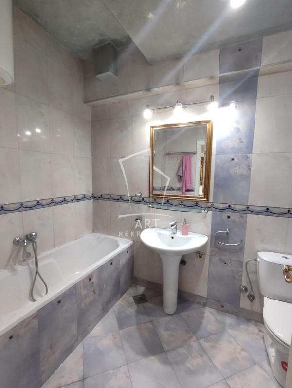 Slika 9 - Cara Nikolaja II, Trosoban stan za izdavanje, 72m2, 1.100€