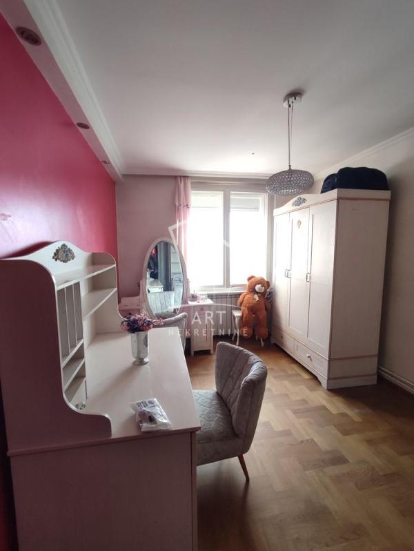 Slika 8 - Cara Nikolaja II, Trosoban stan za izdavanje, 72m2, 1.100€