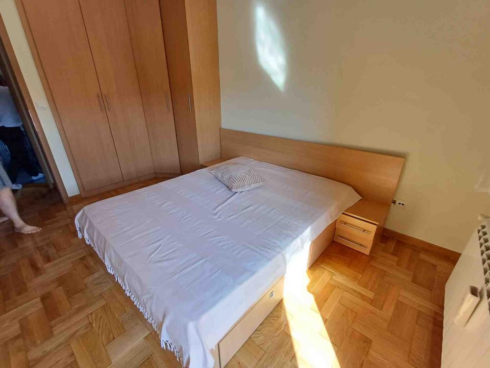 Slika 4 - Južni Bulevar, Trosoban stan za izdavanje, 80m2, 800€