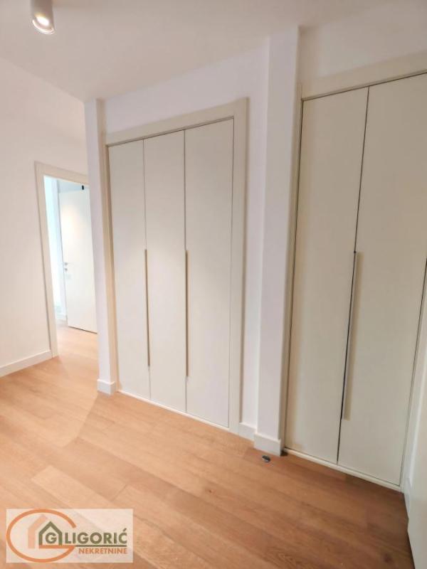 Slika 9 - Milana Rakića, Četvorosoban stan za izdavanje, 103m2, 1.500€