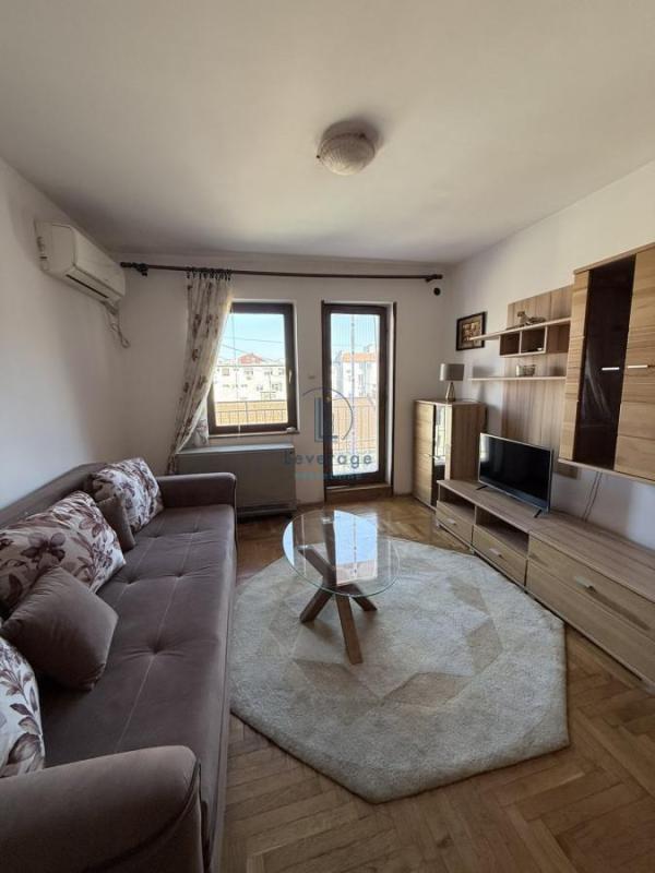 Glavna slika -Dalmatinska, Jednoiposoban stan za izdavanje, 35m2, 520€