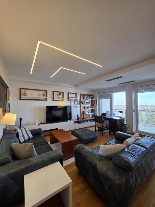 Glavna slika -Četvorosoban stan na prodaju, 114m2, 320.000€