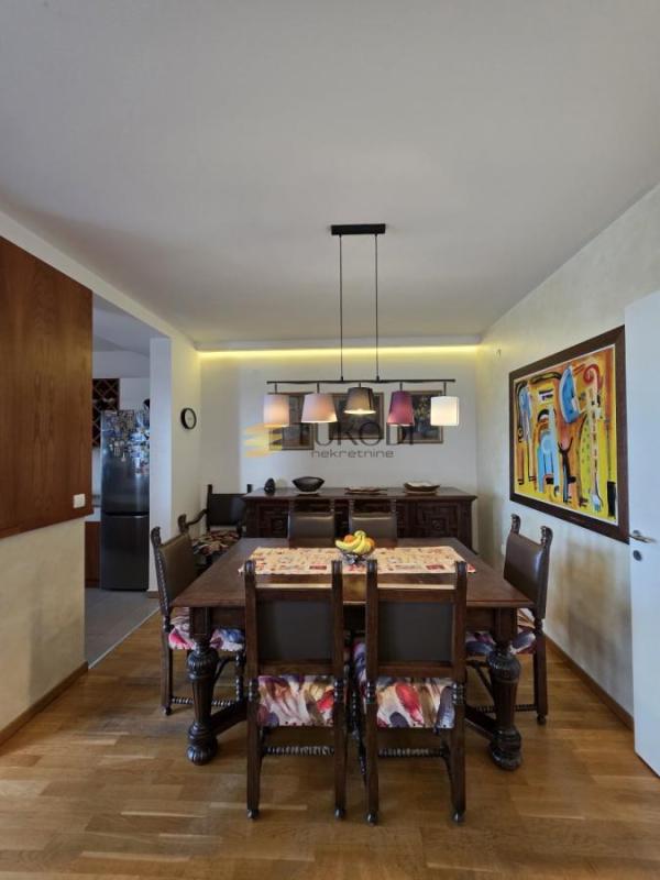 Slika 1 - Četvorosoban stan na prodaju, 114m2, 320.000€