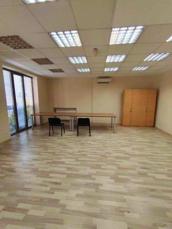 Slika 5 - Brankova,  Lokal za izdavanje, 210m2, 3.200€