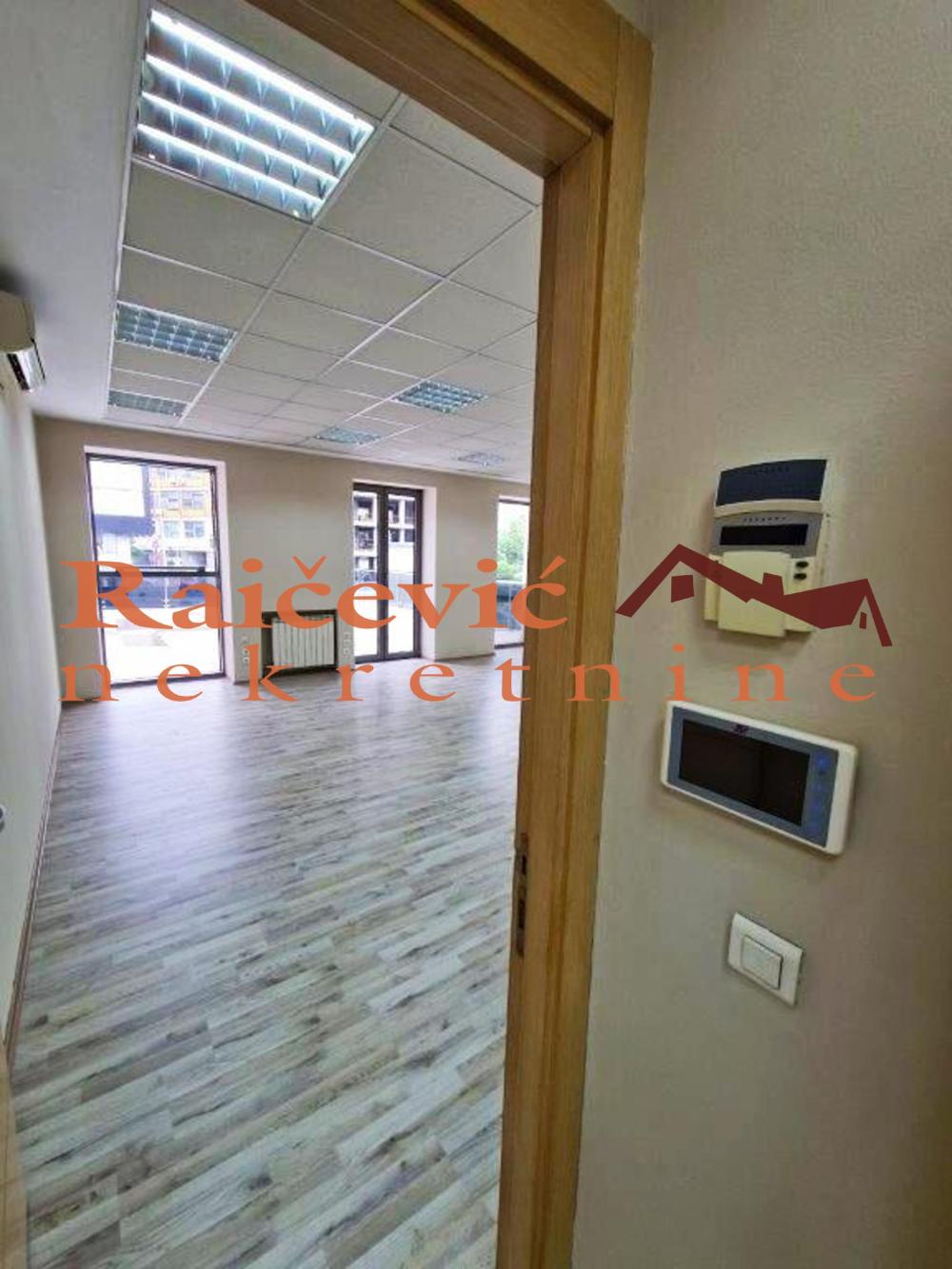 Slika 2 - Brankova,  Lokal za izdavanje, 216m2, 3.600€