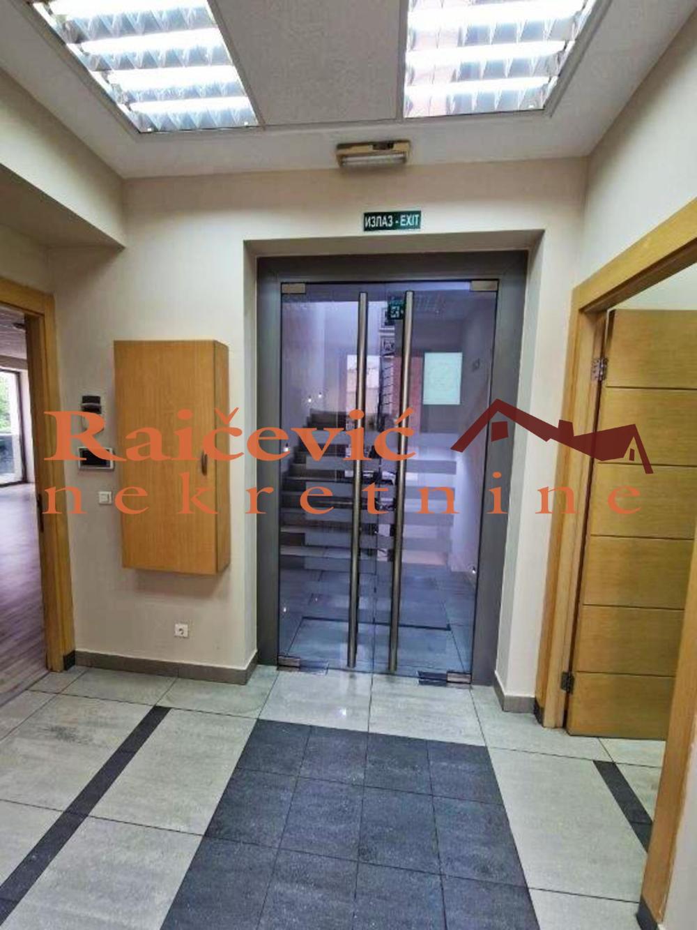 Slika 8 - Brankova,  Lokal za izdavanje, 216m2, 3.600€