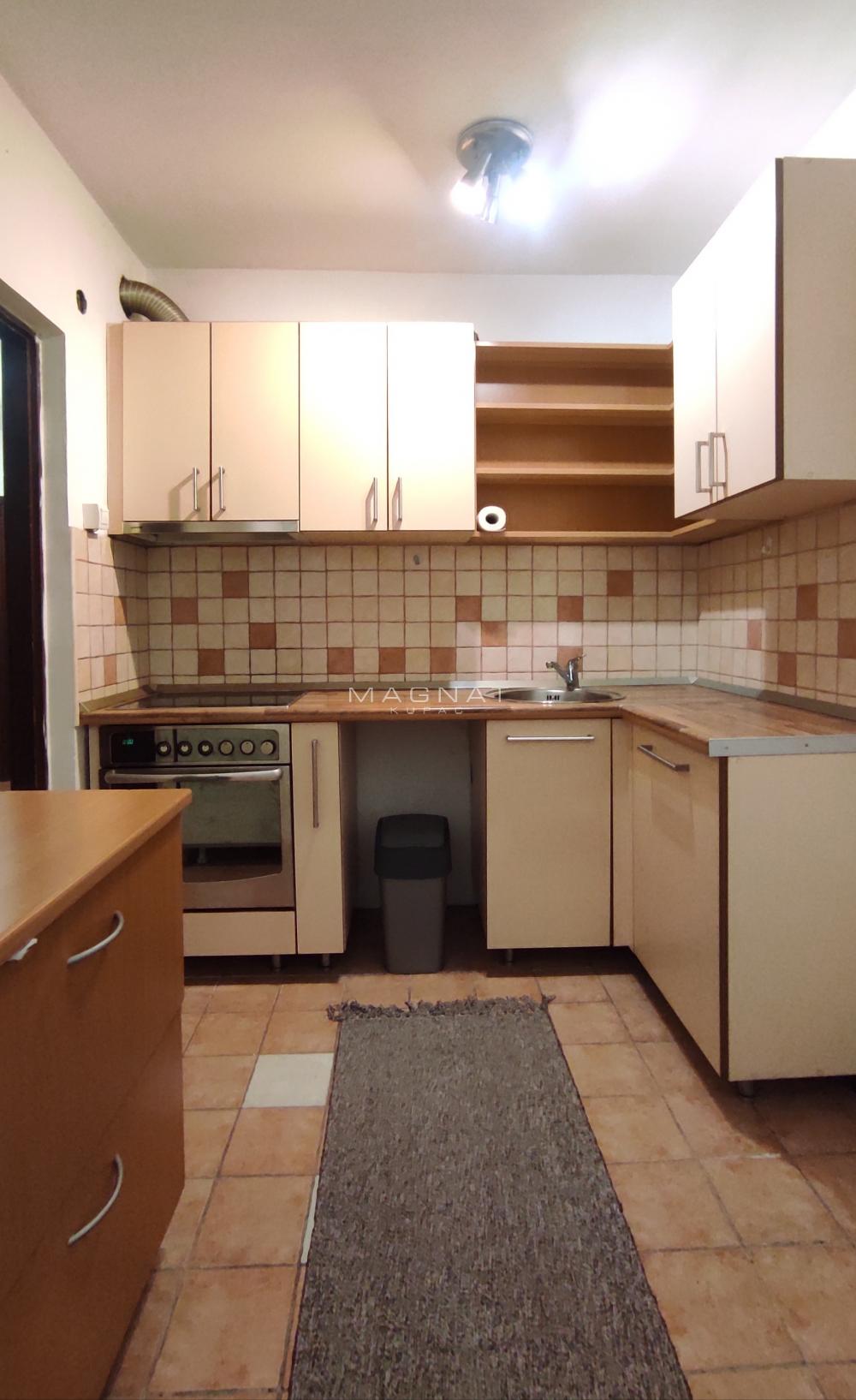 Slika 3 - Lazarevački drum, Dvosoban stan na prodaju, 66m2, 158.000€