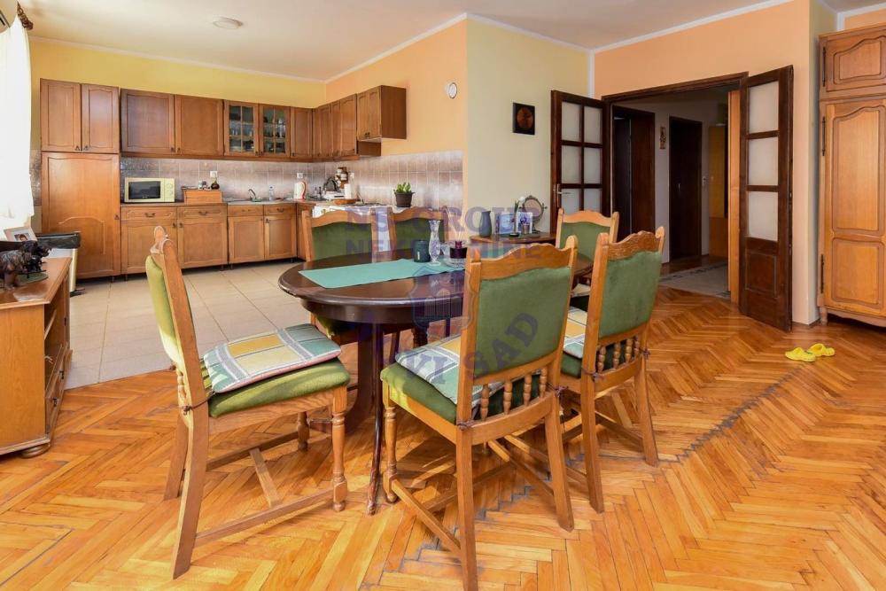 Slika 0 -  Kuća na prodaju, 485m2, 180.200€