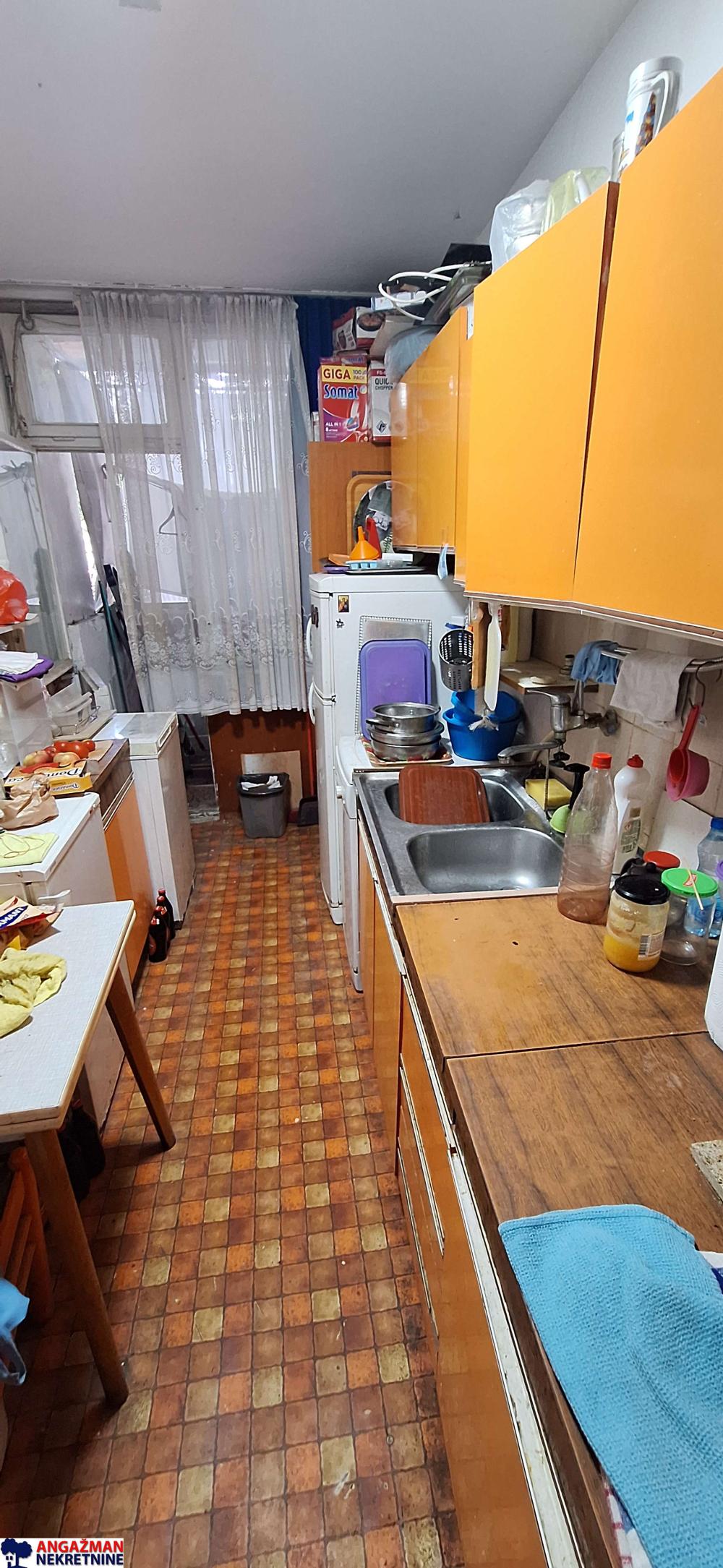 Slika 3 - Jovana Bijelića, Dvoiposoban stan na prodaju, 64m2, 175.000€