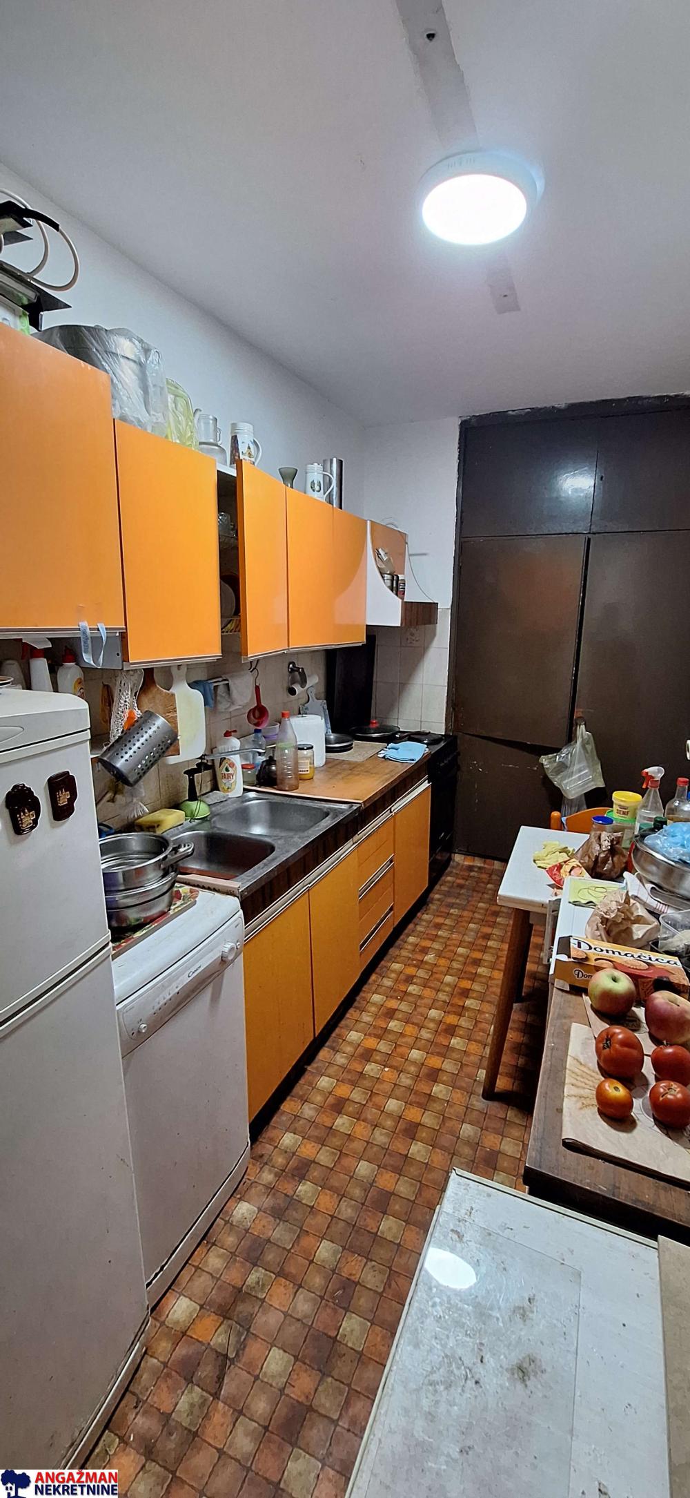 Slika 4 - Jovana Bijelića, Dvoiposoban stan na prodaju, 64m2, 175.000€