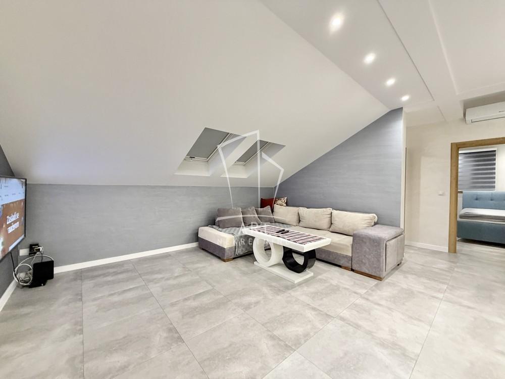 Slika 1 - Ugrinovački put 32. deo, Trosoban stan na prodaju, 59m2, 159.000€