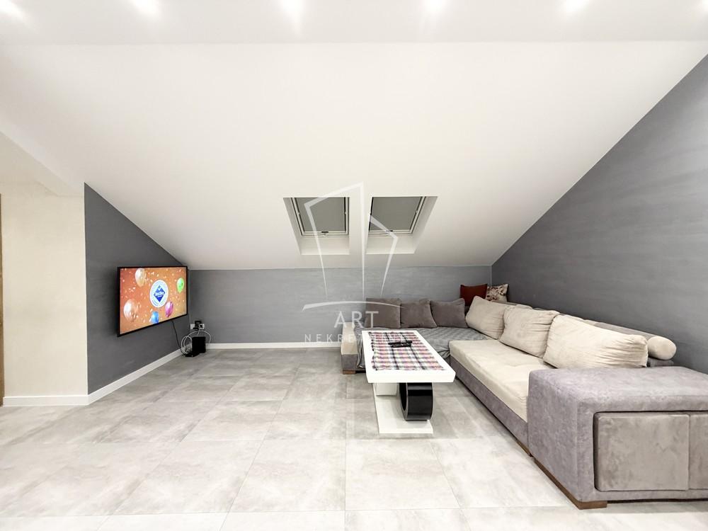 Slika 2 - Ugrinovački put 32. deo, Trosoban stan na prodaju, 59m2, 159.000€