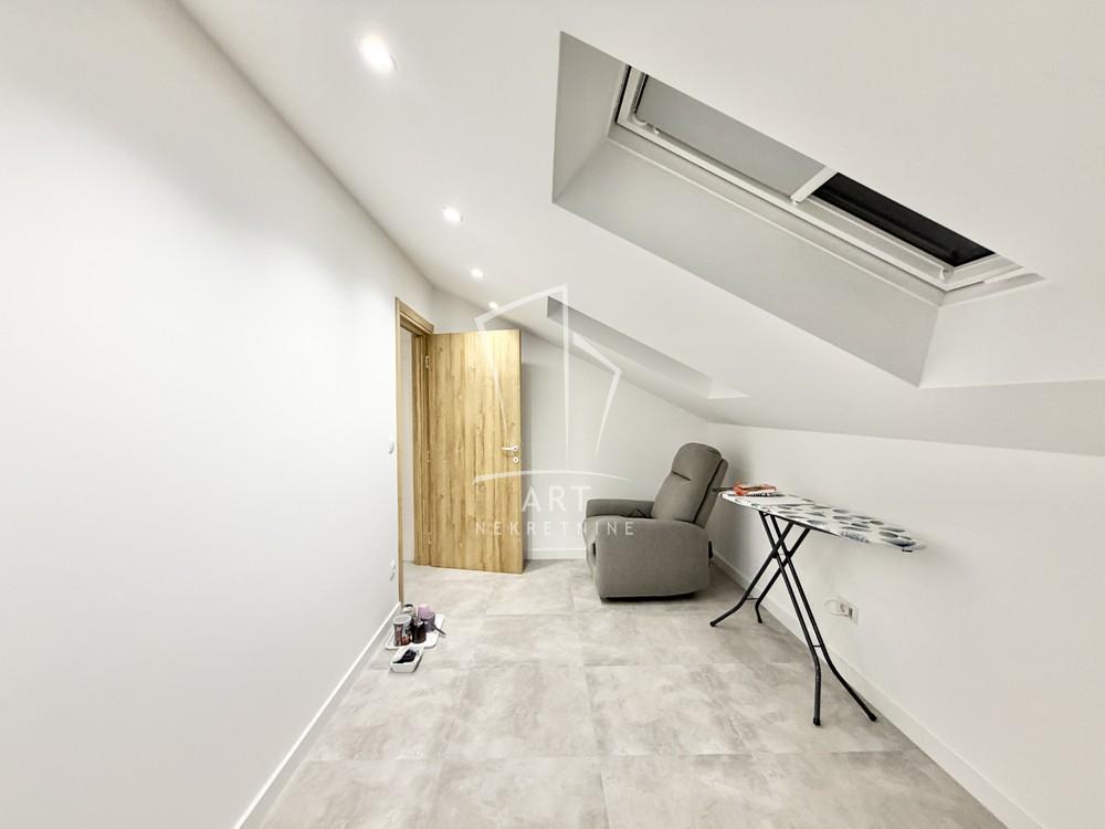 Slika 9 - Ugrinovački put 32. deo, Trosoban stan na prodaju, 59m2, 159.000€