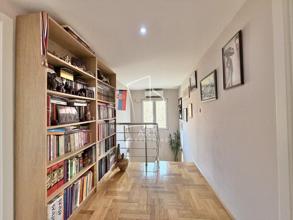 Slika 11 - Vladimira Aleksića, Četvorosoban stan na prodaju, 95m2, 240.000€