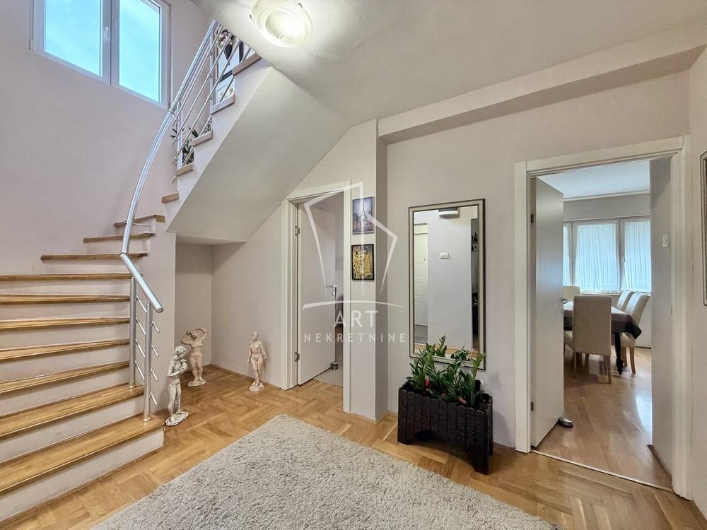 Slika 3 - Vladimira Aleksića, Četvorosoban stan na prodaju, 95m2, 240.000€