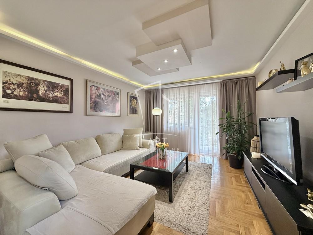 Glavna slika -Vladimira Aleksića, Četvorosoban stan na prodaju, 95m2, 240.000€