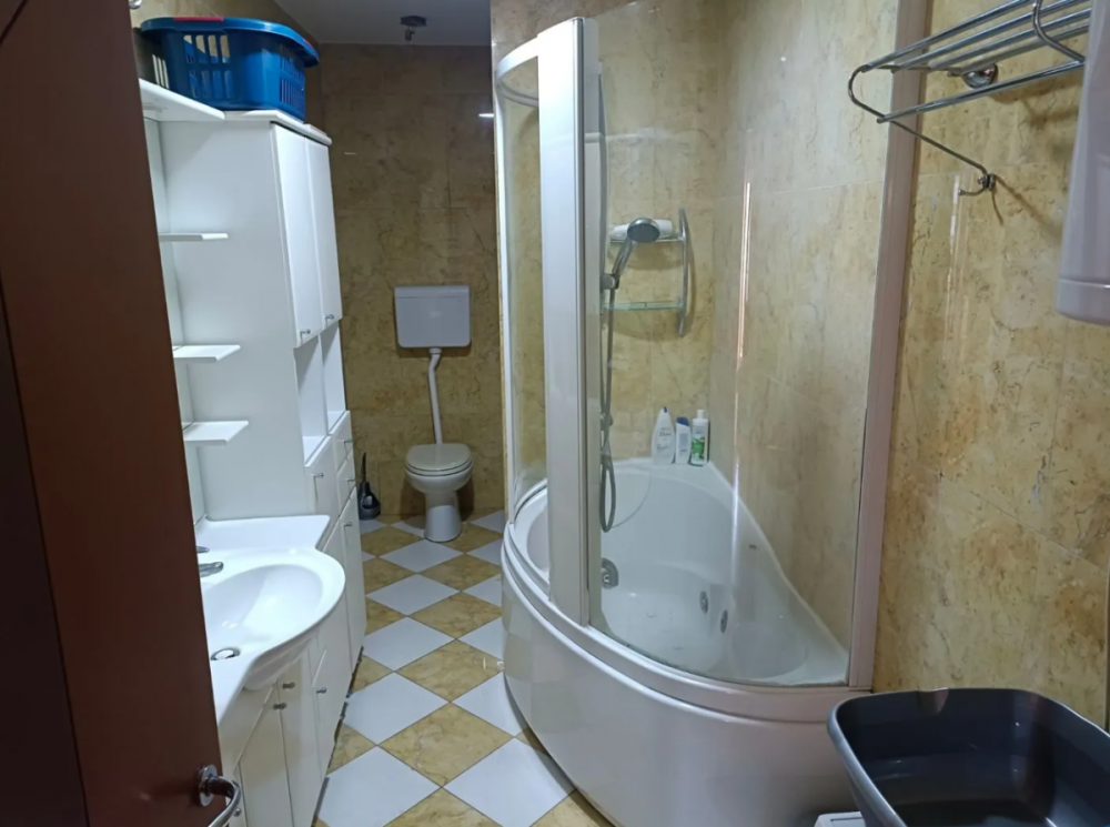 Slika 8 - Dvosoban stan za izdavanje, 47m2, 400€