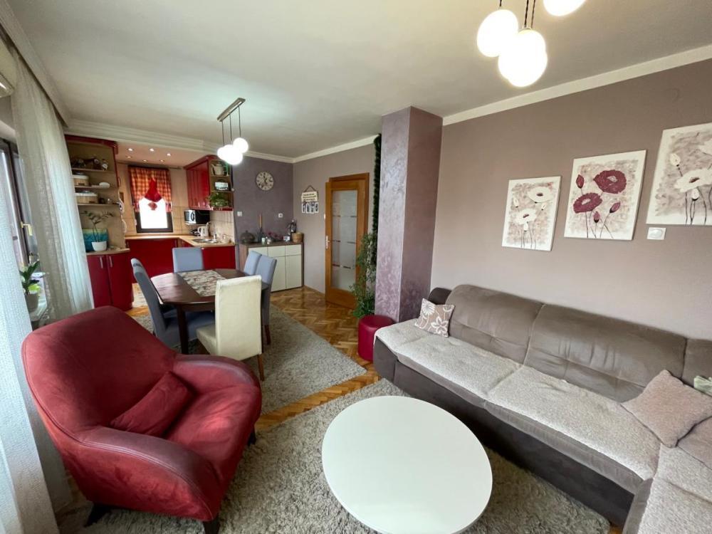 Glavna slika -Troiposoban stan na prodaju, 88m2, 139.000€