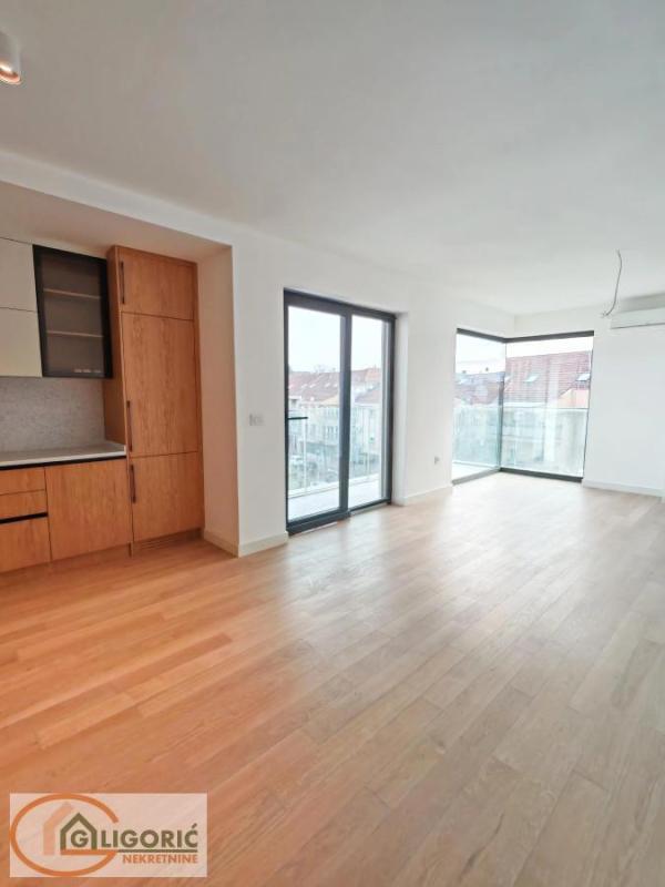 Glavna slika -Milana Rakića,  Lokal za izdavanje, 103m2, 1.500€