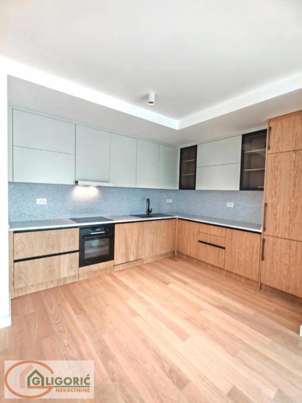 Slika 3 - Milana Rakića,  Lokal za izdavanje, 103m2, 1.500€