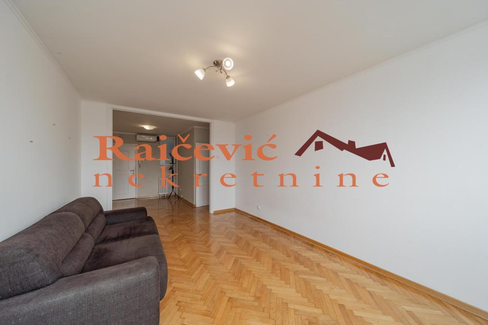 Slika 3 - Otona Zupancica, Trosoban stan na prodaju, 72m2, 254.000€