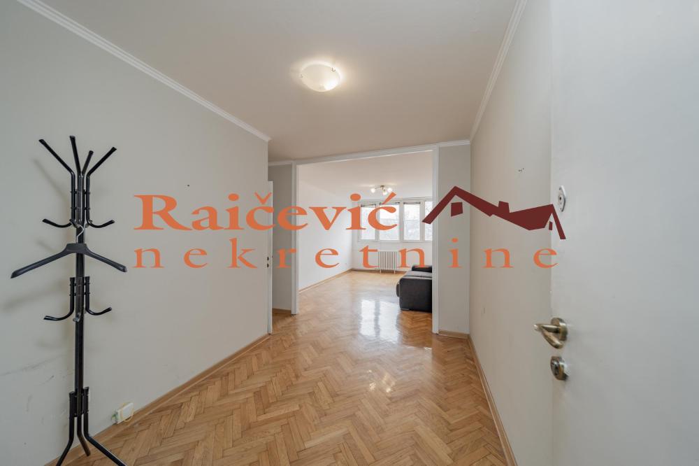 Slika 4 - Otona Zupancica, Trosoban stan na prodaju, 72m2, 254.000€