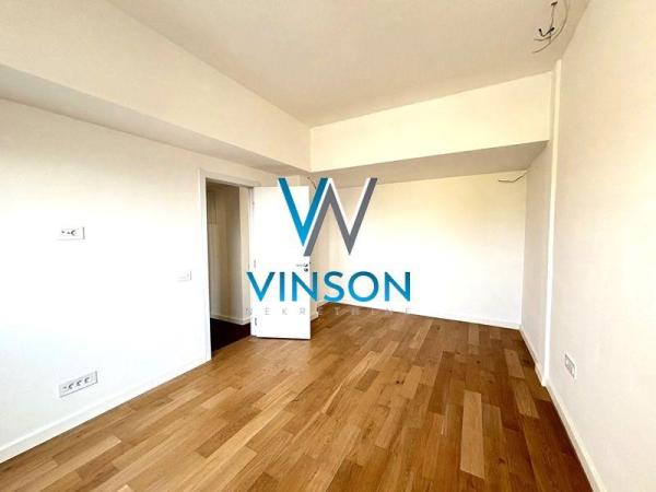 Slika 7 - Narodnog fronta, Četvoroiposoban stan na prodaju, 144m2, 370.800€