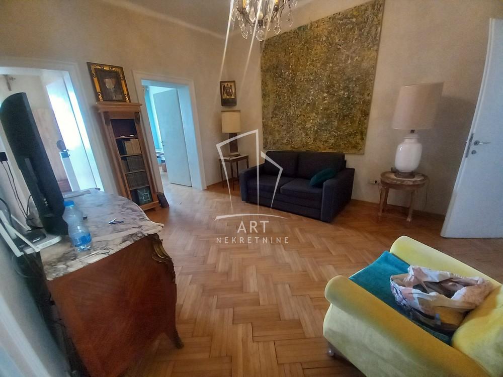 Slika 1 - Kralja Milana, Trosoban stan za izdavanje, 80m2, 1.000€