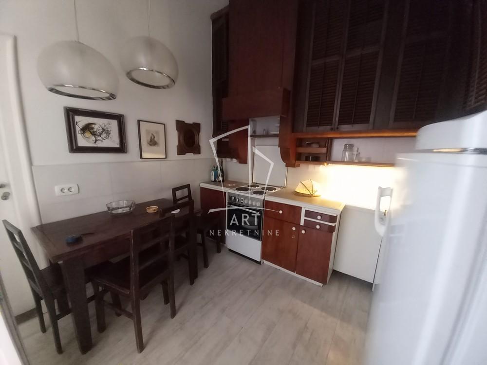 Slika 2 - Kralja Milana, Trosoban stan za izdavanje, 80m2, 1.000€