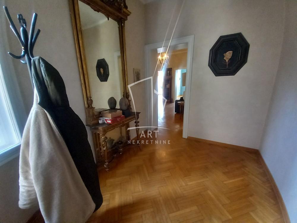 Slika 8 - Kralja Milana, Trosoban stan za izdavanje, 80m2, 1.000€