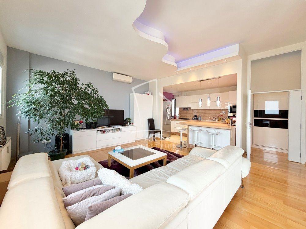 Slika 2 - Vojvode Micka Krstića, Četvorosoban stan na prodaju, 129m2, 520.000€