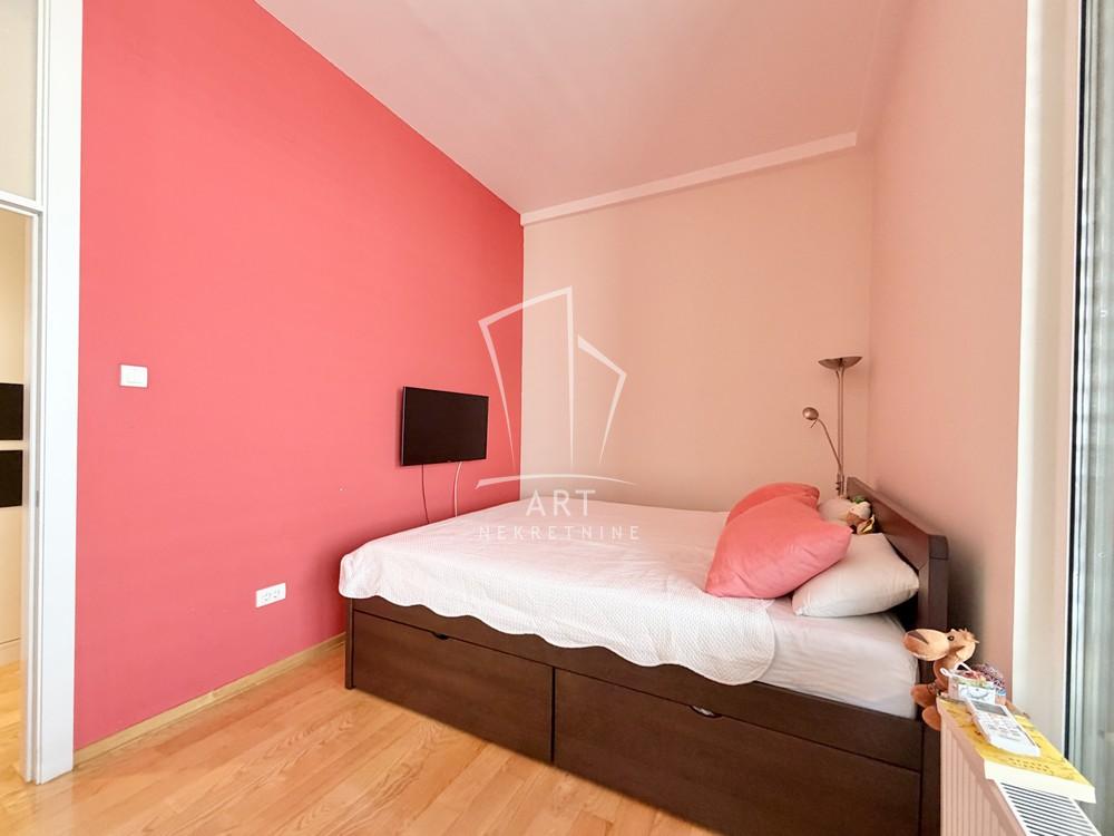 Slika 4 - Vojvode Micka Krstića, Četvorosoban stan na prodaju, 129m2, 520.000€