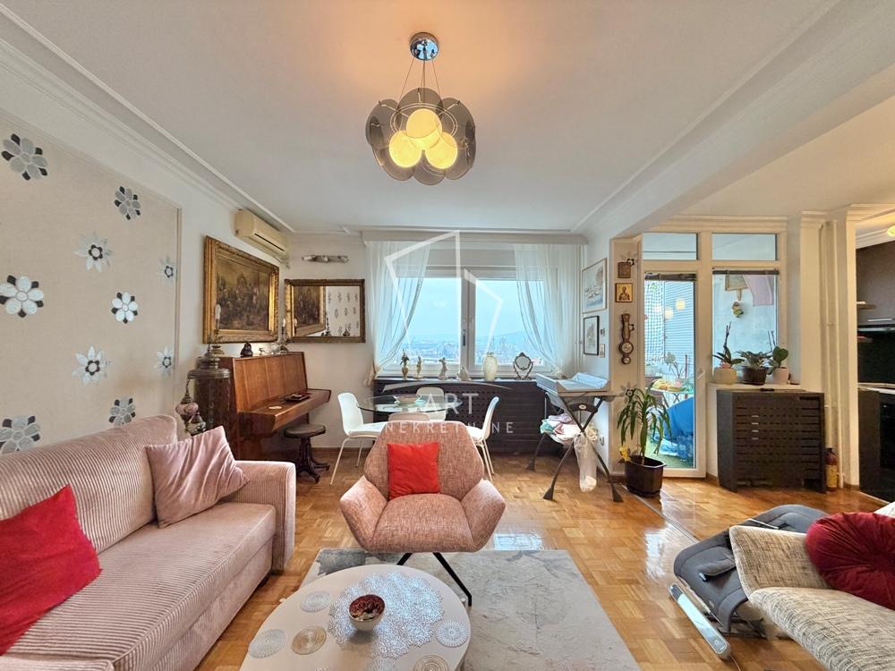 Slika 2 - Mike Alasa, Dvosoban stan za izdavanje, 60m2, 700€