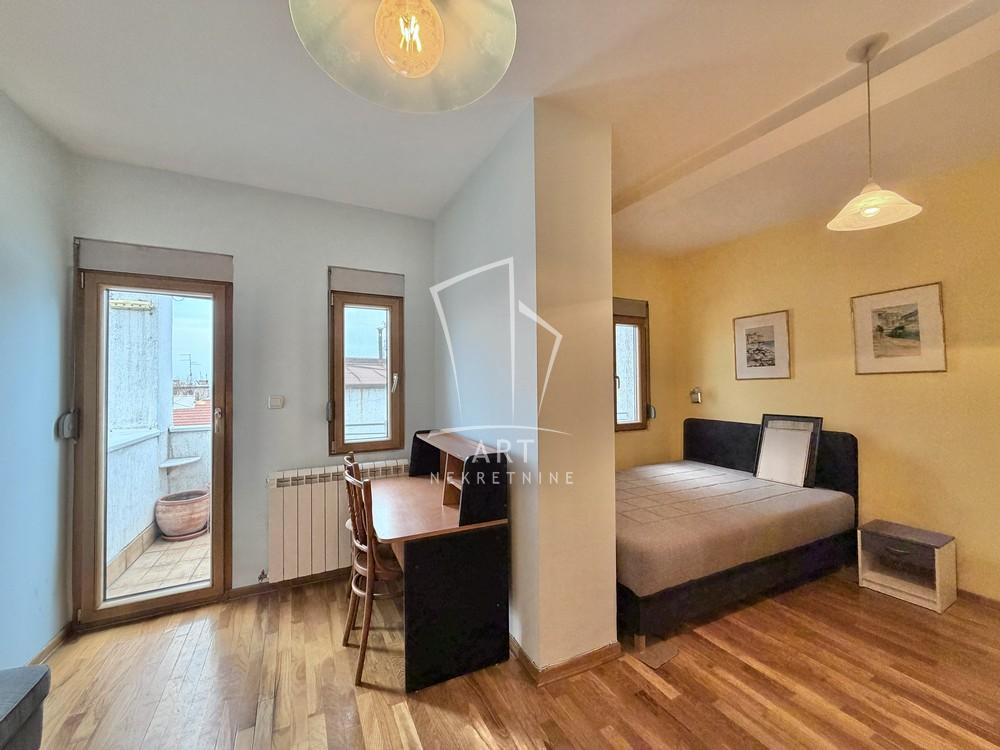 Slika 11 - Milutina Bojića, Trosoban stan na prodaju, 69m2, 315.000€