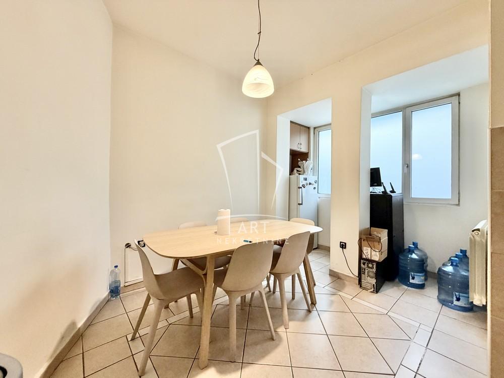 Slika 9 - Bulevar Despota Stefana,  Lokal za izdavanje, 130m2, 1.400€