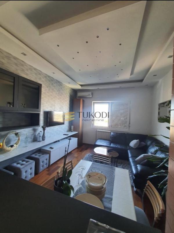 Slika 1 - Dvoiposoban stan za izdavanje, 54m2, 700€