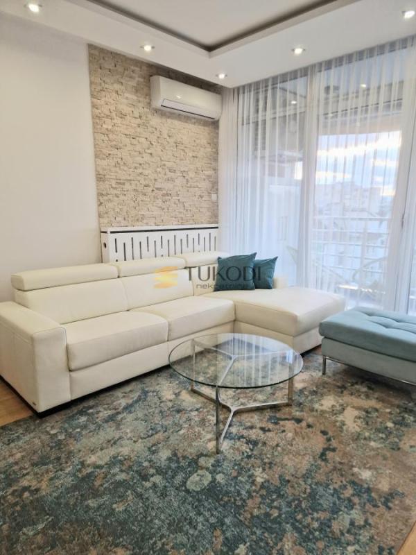 Slika 4 - Trosoban stan za izdavanje, 105m2, 1.250€