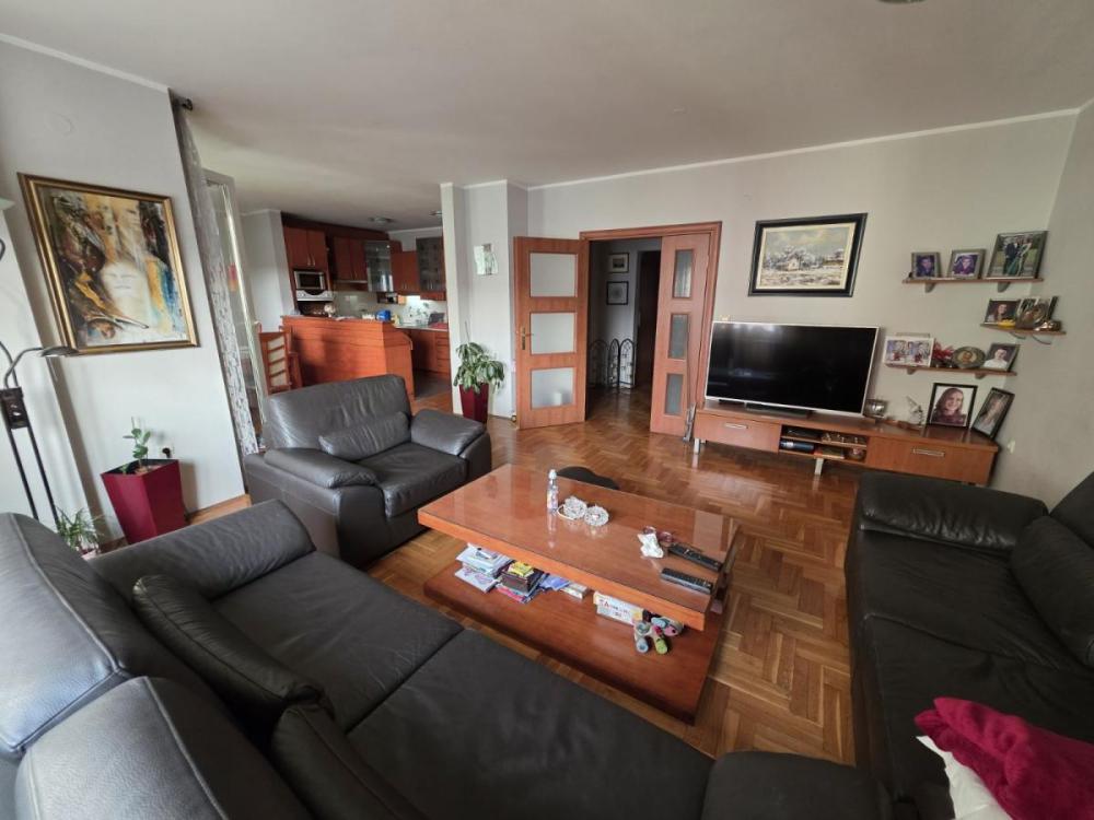 Slika 1 - Troiposoban stan na prodaju, 107m2, 250.000€