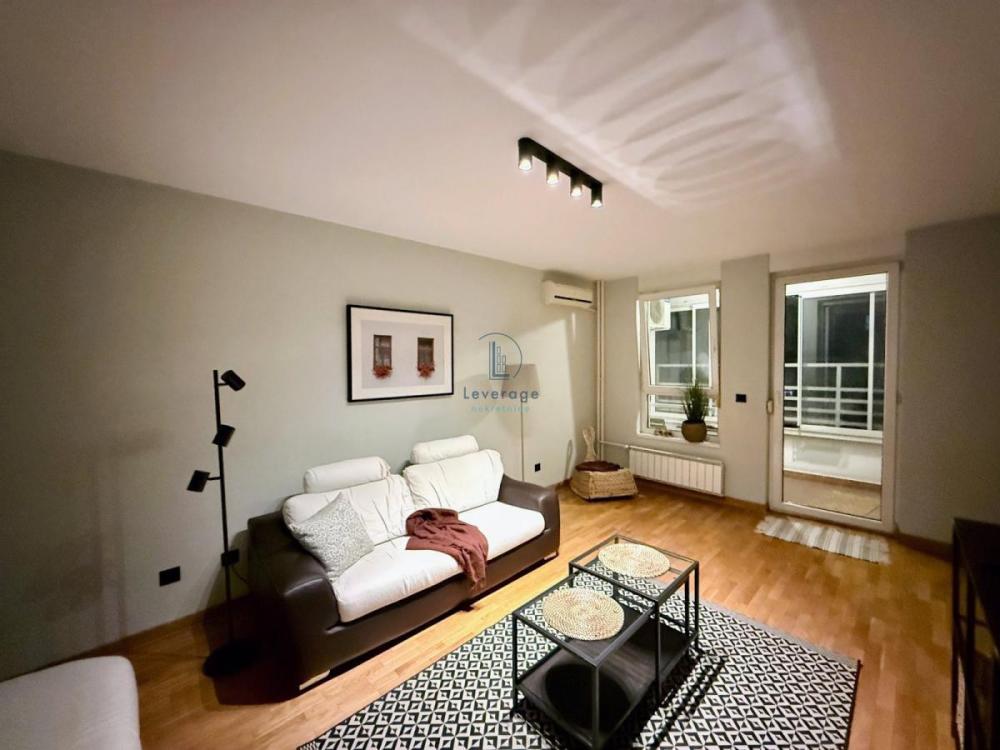 Slika 1 - Đorđa Stanojevića, Dvosoban stan za izdavanje, 62m2, 950€