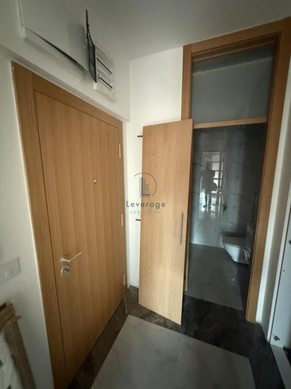 Slika 11 - Zahumska,  Lokal za izdavanje, 130m2, 2.000€