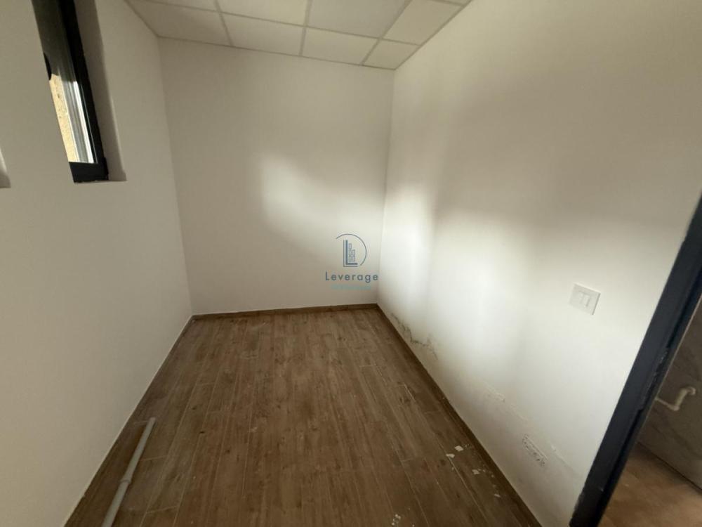 Slika 3 -  Lokal za izdavanje, 80m2, 2.000€