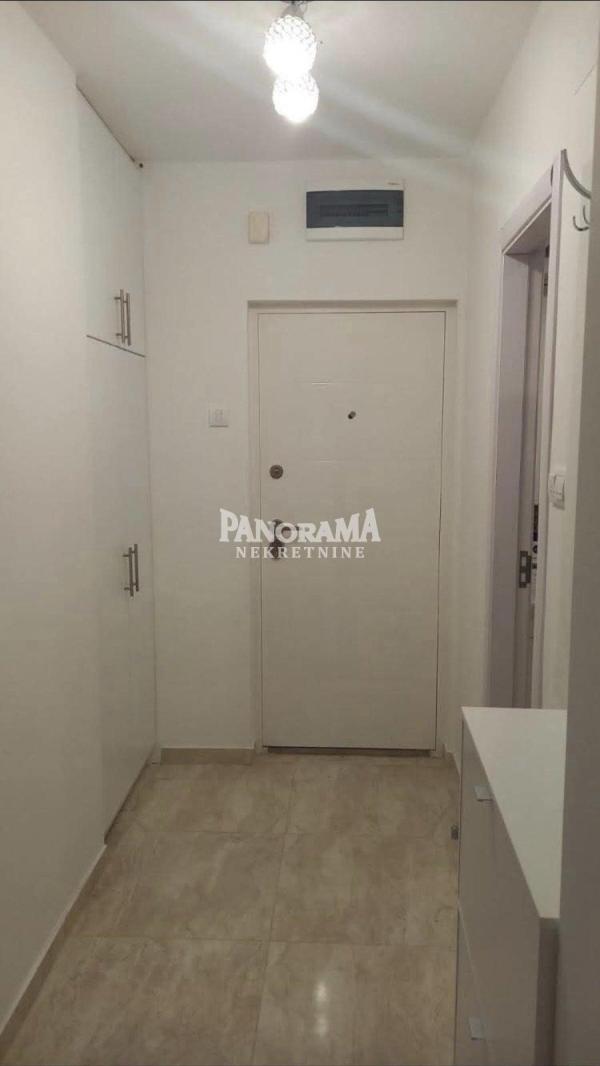 Slika 8 - Narodnih heroja, Dvosoban stan za izdavanje, 41m2, 450€