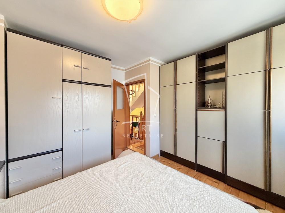 Slika 3 - Budmanijeva,  Kuća na prodaju, 155m2, 300.000€