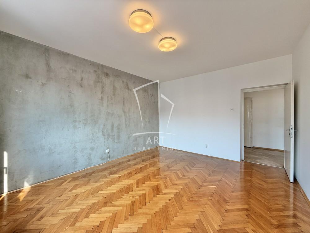 Slika 5 - Cara Dušana, Dvosoban stan na prodaju, 61m2, 289.000€