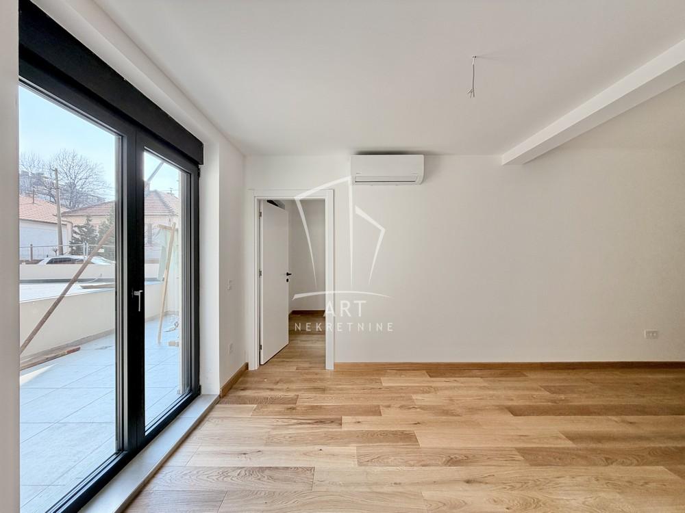 Slika 2 - Dragačevska, Troiposoban stan na prodaju, 64m2, 265.000€
