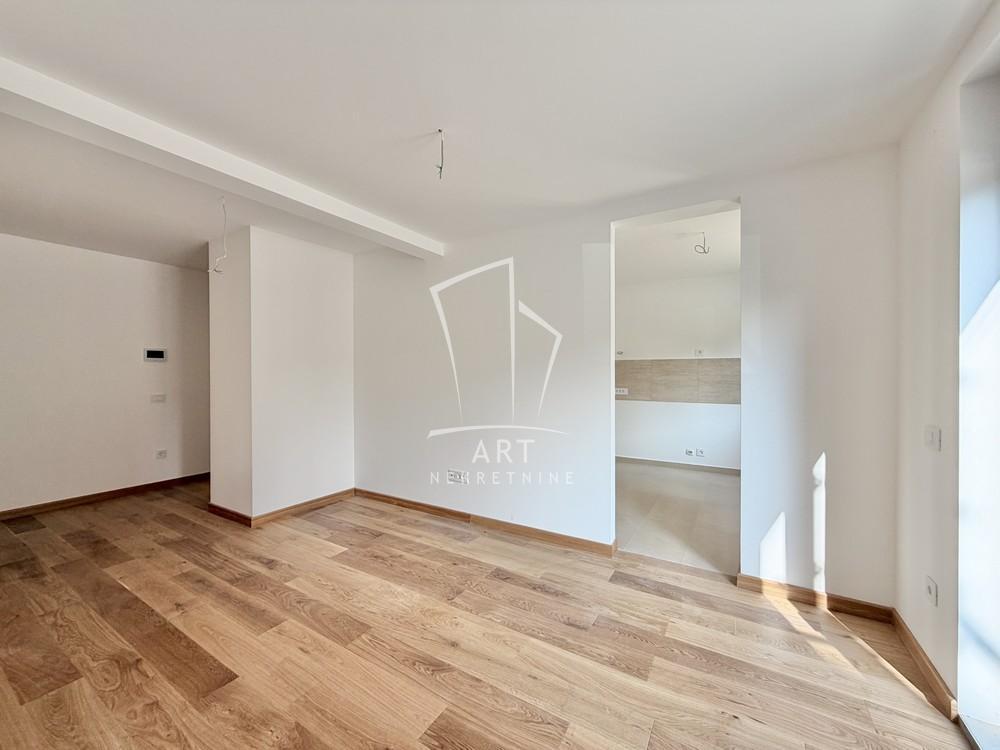 Glavna slika -Dragačevska, Troiposoban stan na prodaju, 64m2, 265.000€