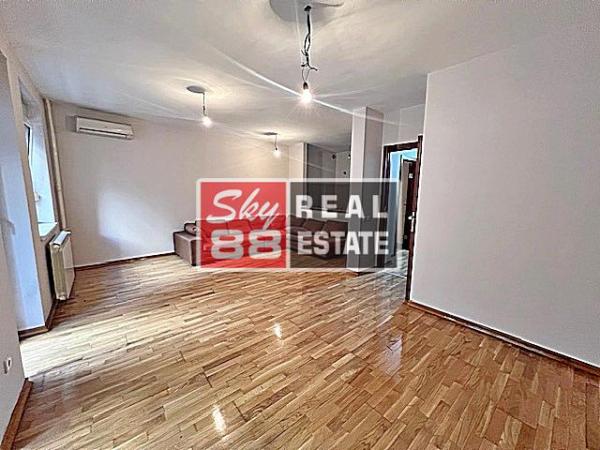 Slika 1 - Trosoban stan za izdavanje, 81m2, 1.000€